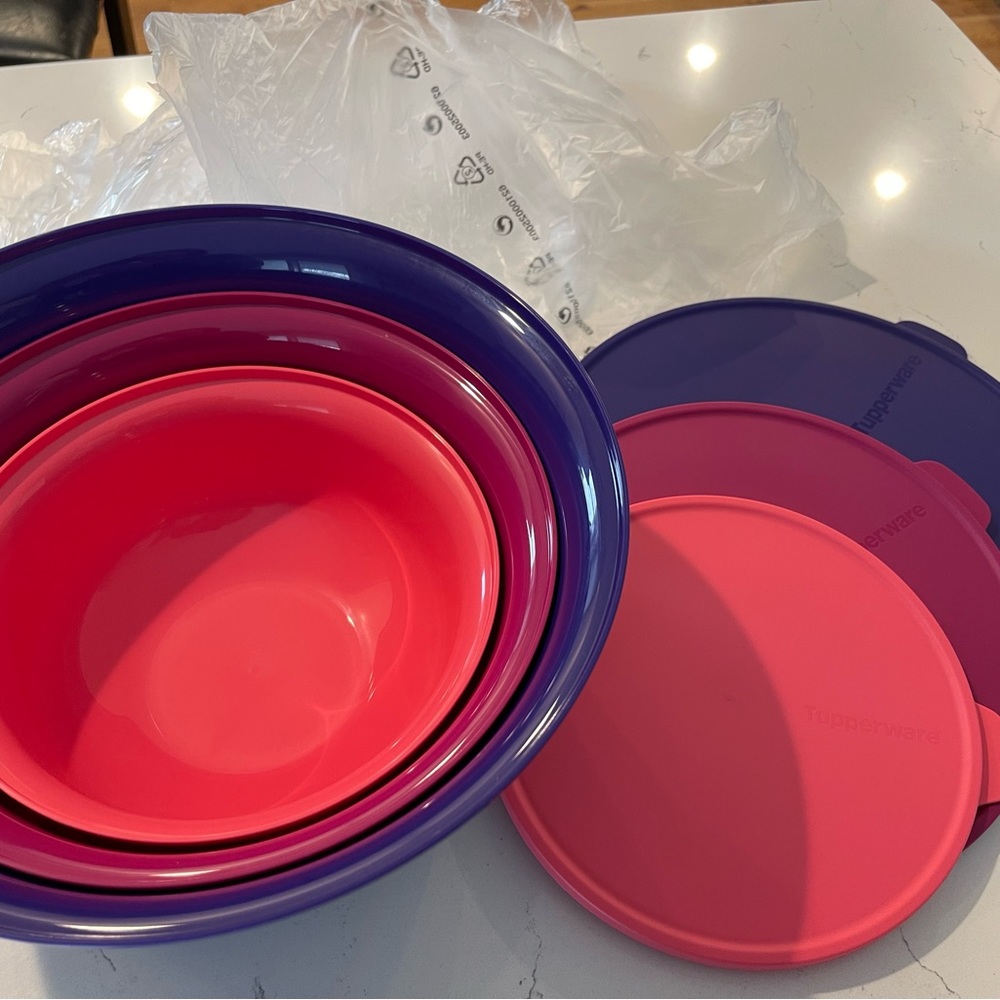 NWT Tupperware Aloha 3 pc Set. - Picture 4 of 5